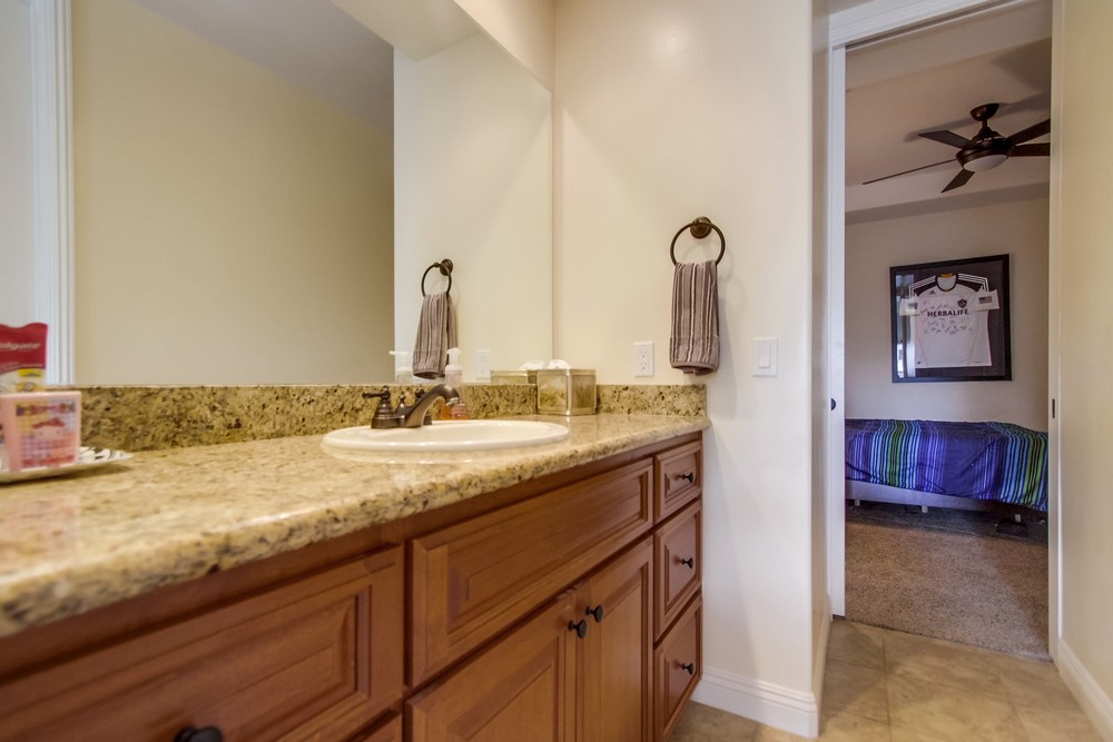 Virtual tour photo 59 of 70 for 1372 Oliver Ave