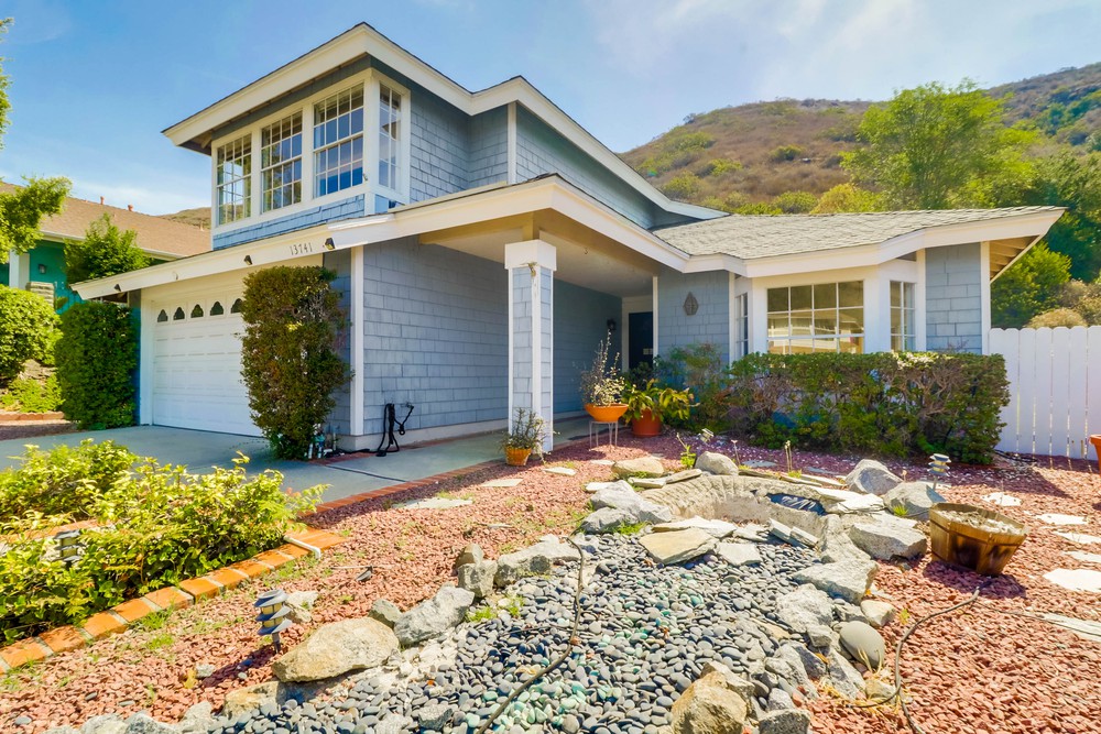 Virtual tour photo 6 of 55 for 13741 Freeport Rd
