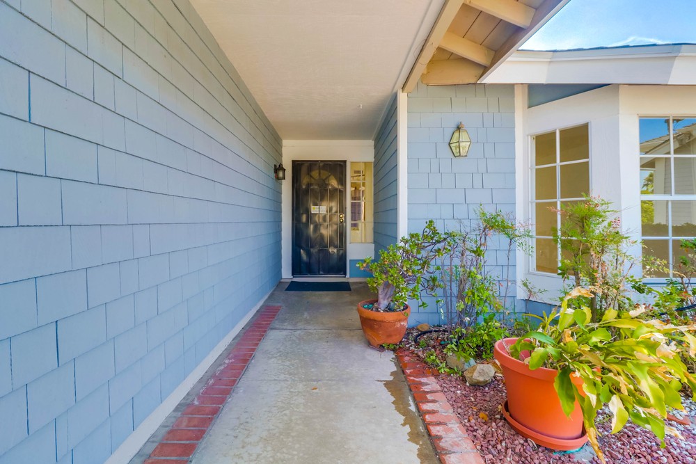 Virtual tour photo 8 of 55 for 13741 Freeport Rd