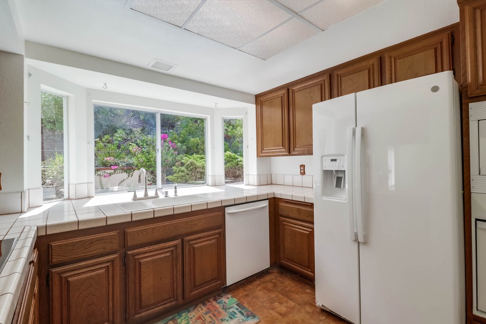 Virtual tour photo 16 of 55 for 13741 Freeport Rd