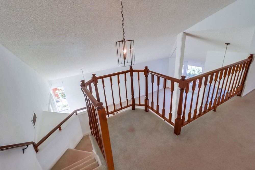 Virtual tour photo 30 of 55 for 13741 Freeport Rd