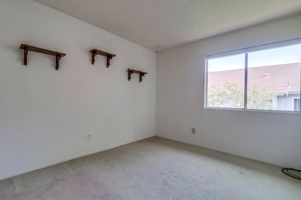 Virtual tour photo 40 of 55 for 13741 Freeport Rd