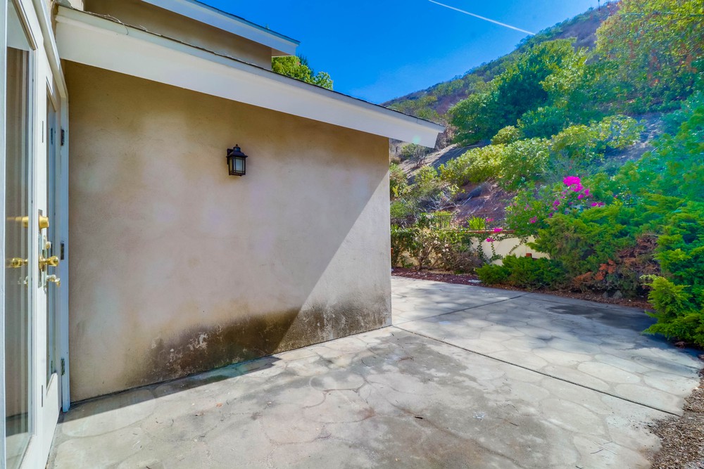 Virtual tour photo 49 of 55 for 13741 Freeport Rd