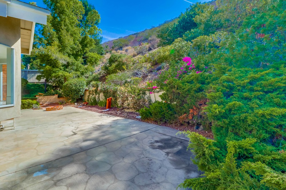 Virtual tour photo 50 of 55 for 13741 Freeport Rd