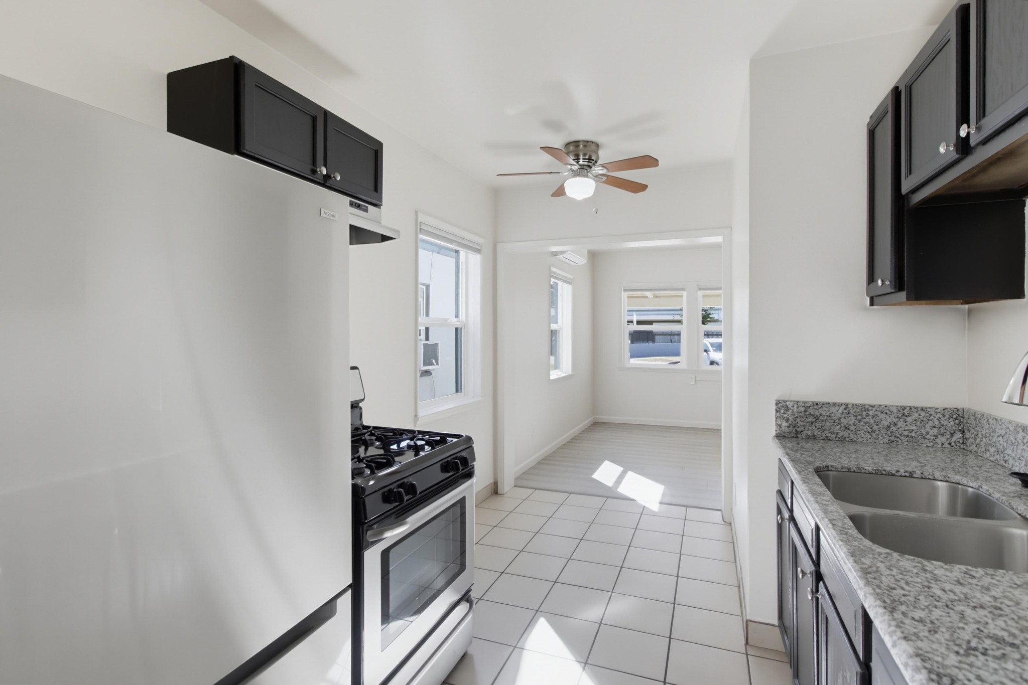 Virtual tour photo 20 of 29 for 1376 Kristie Ln