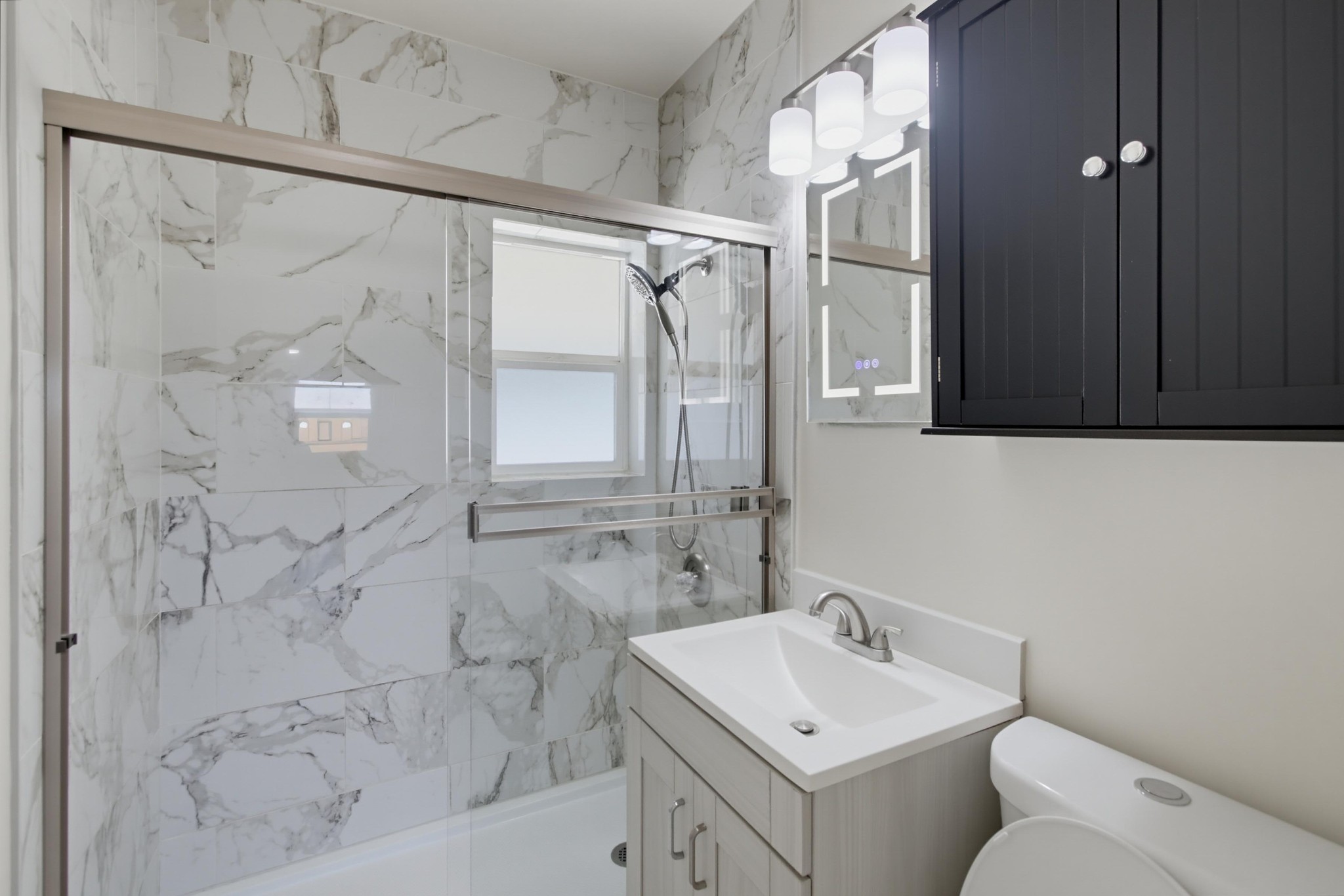 Virtual tour photo 24 of 29 for 1376 Kristie Ln
