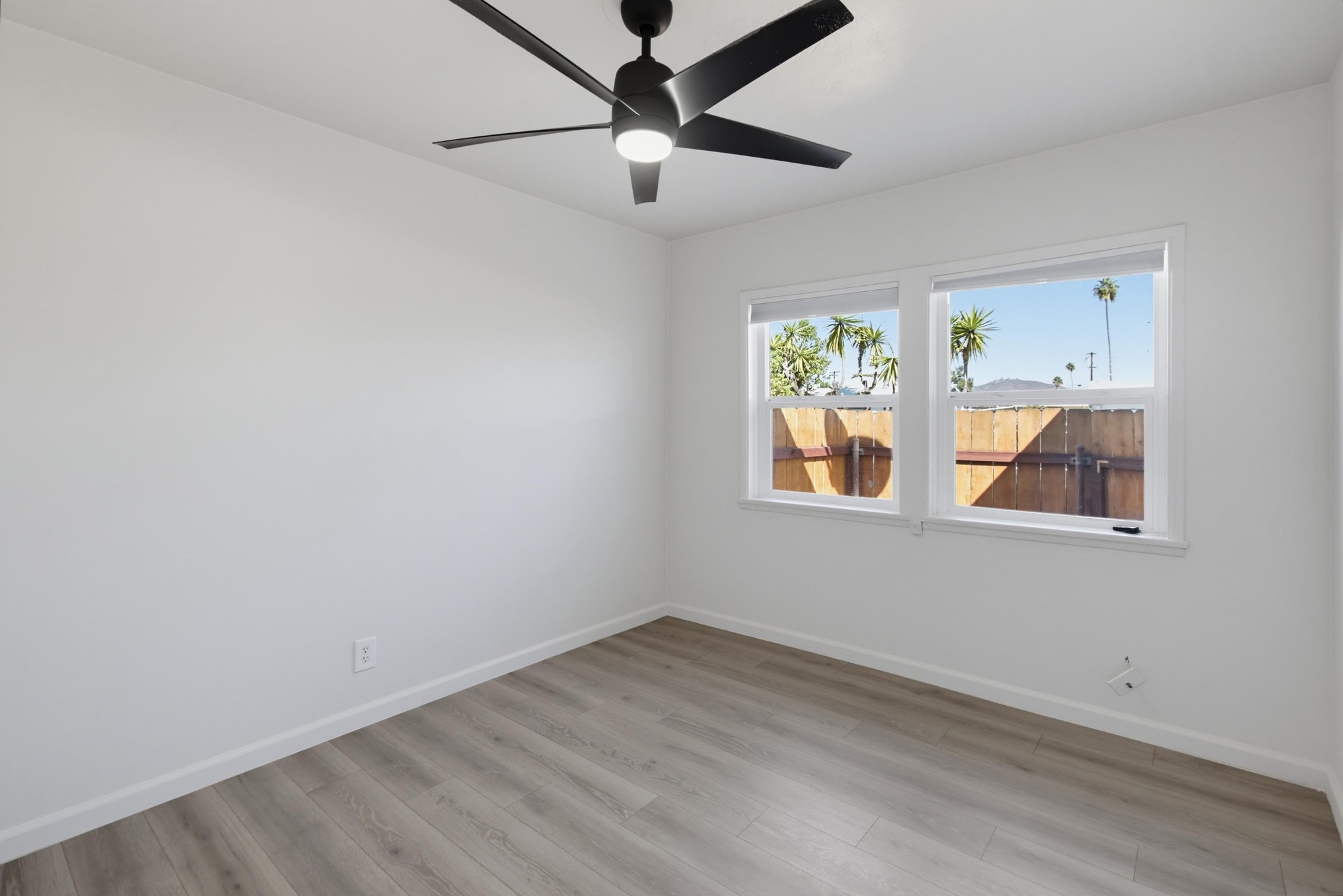 Virtual tour photo 26 of 29 for 1376 Kristie Ln