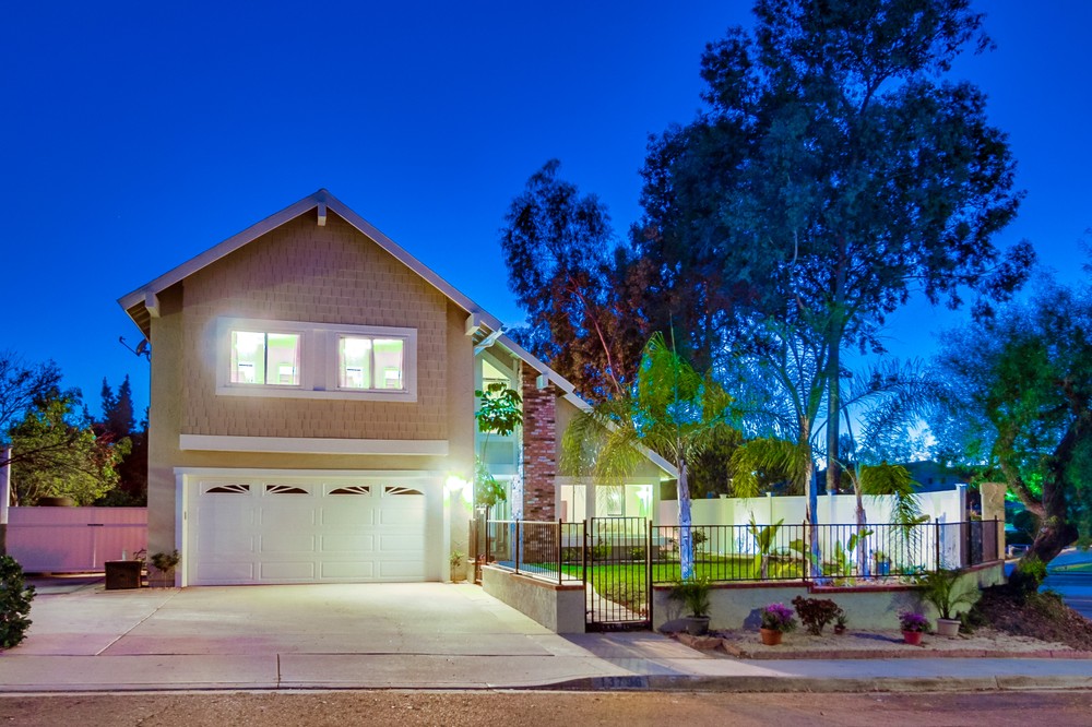 Virtual tour photo 1 of 67 for 13796 Via Cima Bella
