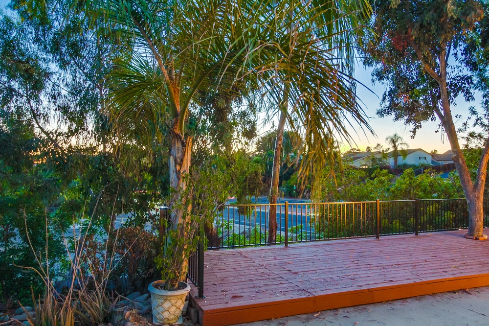 Virtual tour photo 8 of 67 for 13796 Via Cima Bella
