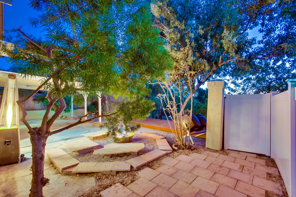 Virtual tour photo 14 of 67 for 13796 Via Cima Bella