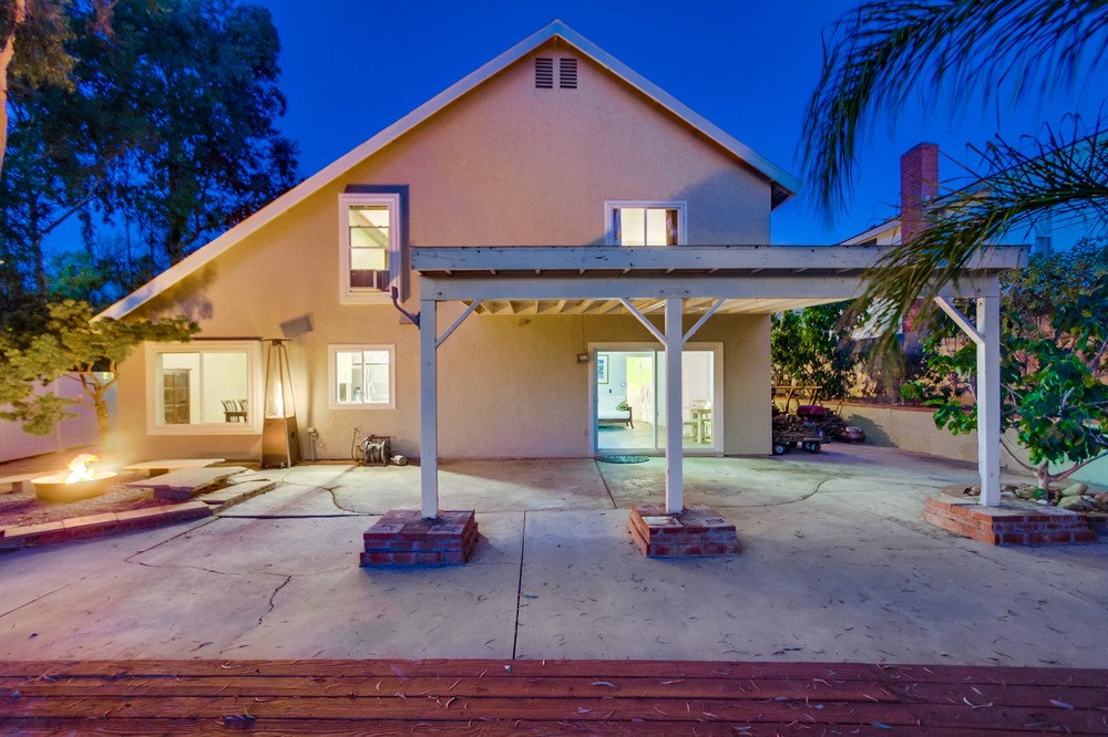 Virtual tour photo 16 of 67 for 13796 Via Cima Bella