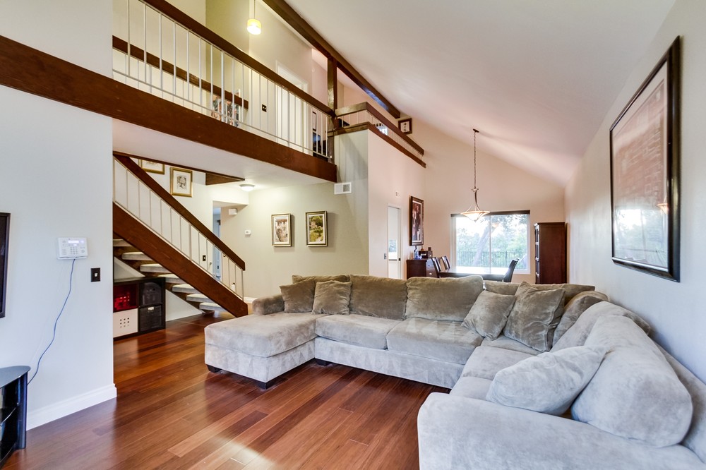 Virtual tour photo 21 of 67 for 13796 Via Cima Bella