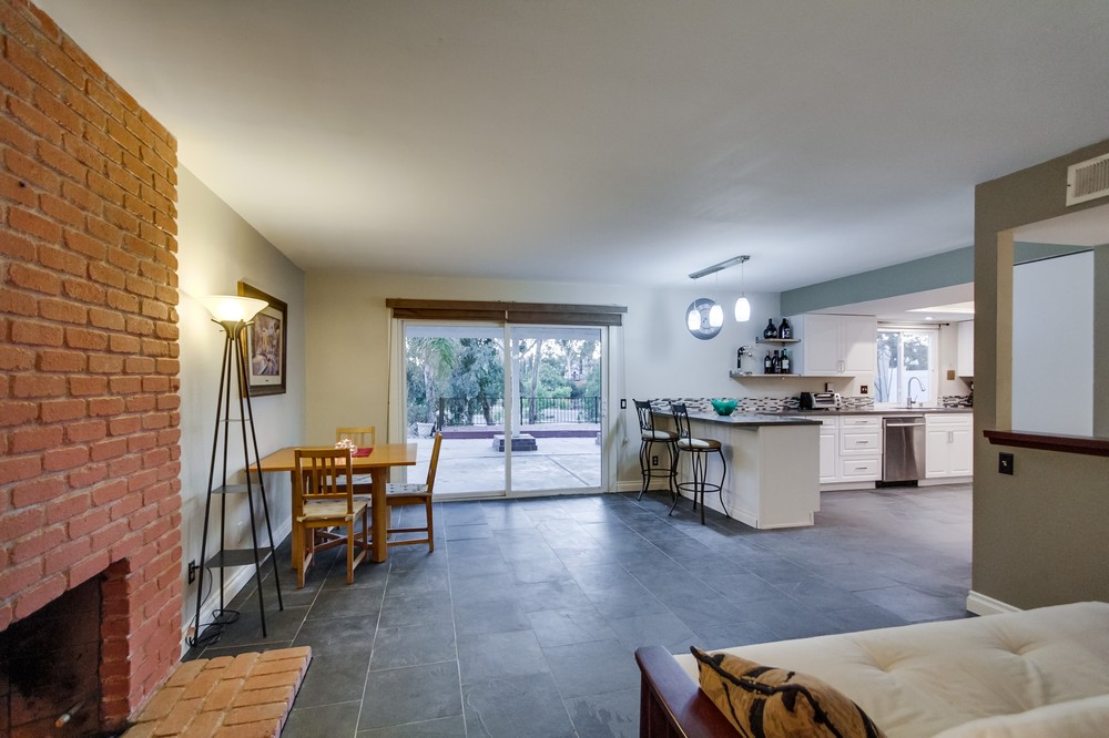 Virtual tour photo 25 of 67 for 13796 Via Cima Bella