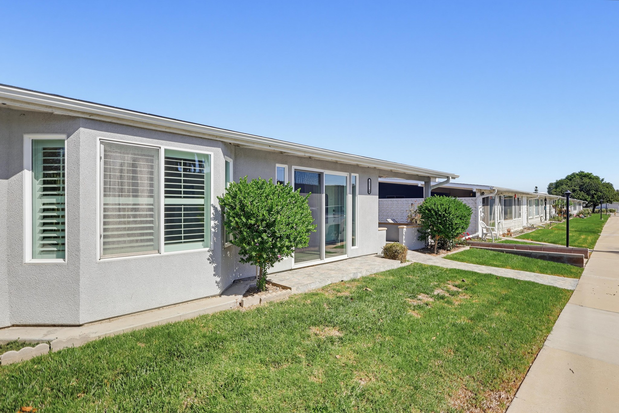 Virtual tour photo 6 of 52 for 1381 Monterey Rd #62a