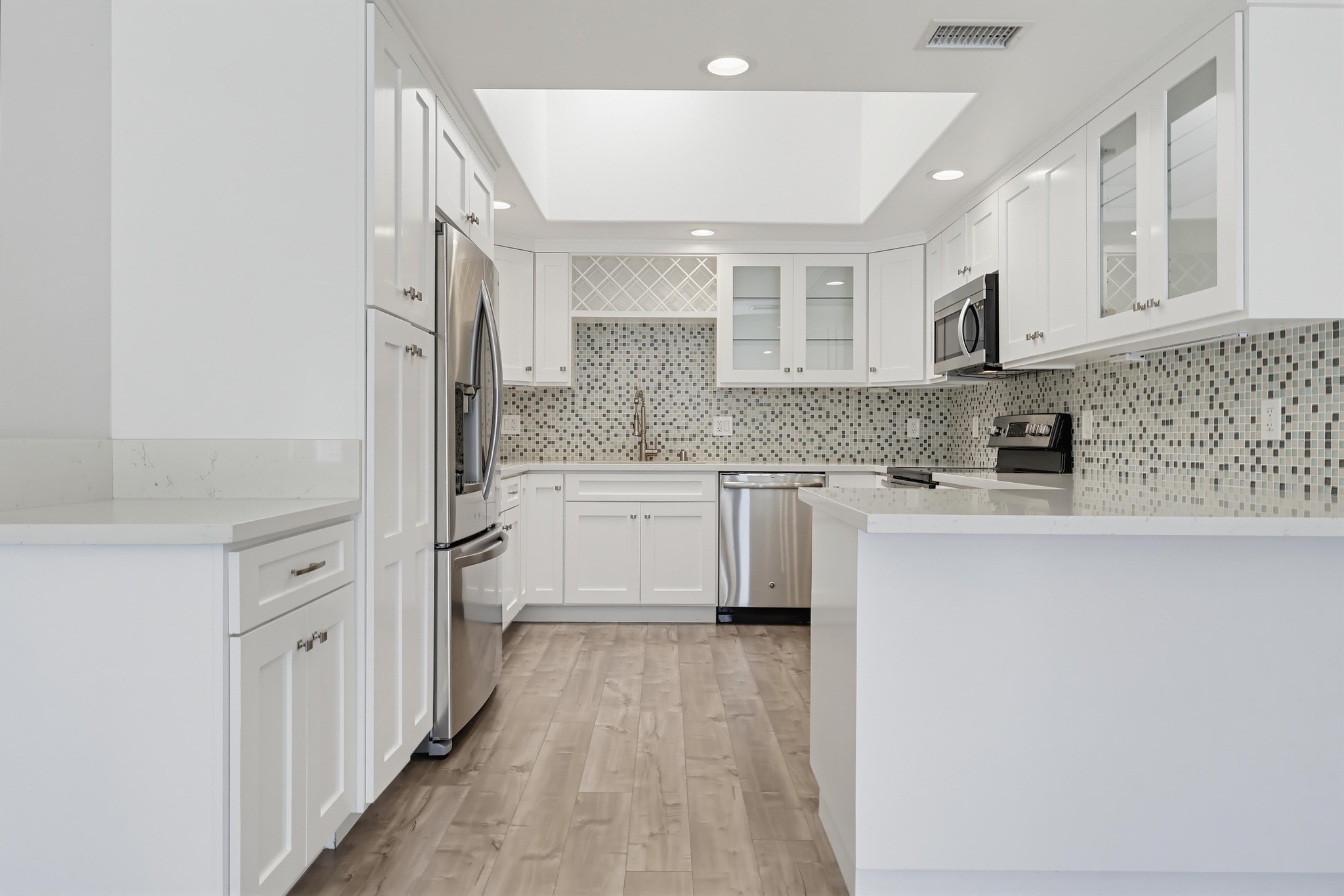 Virtual tour photo 22 of 52 for 1381 Monterey Rd #62a