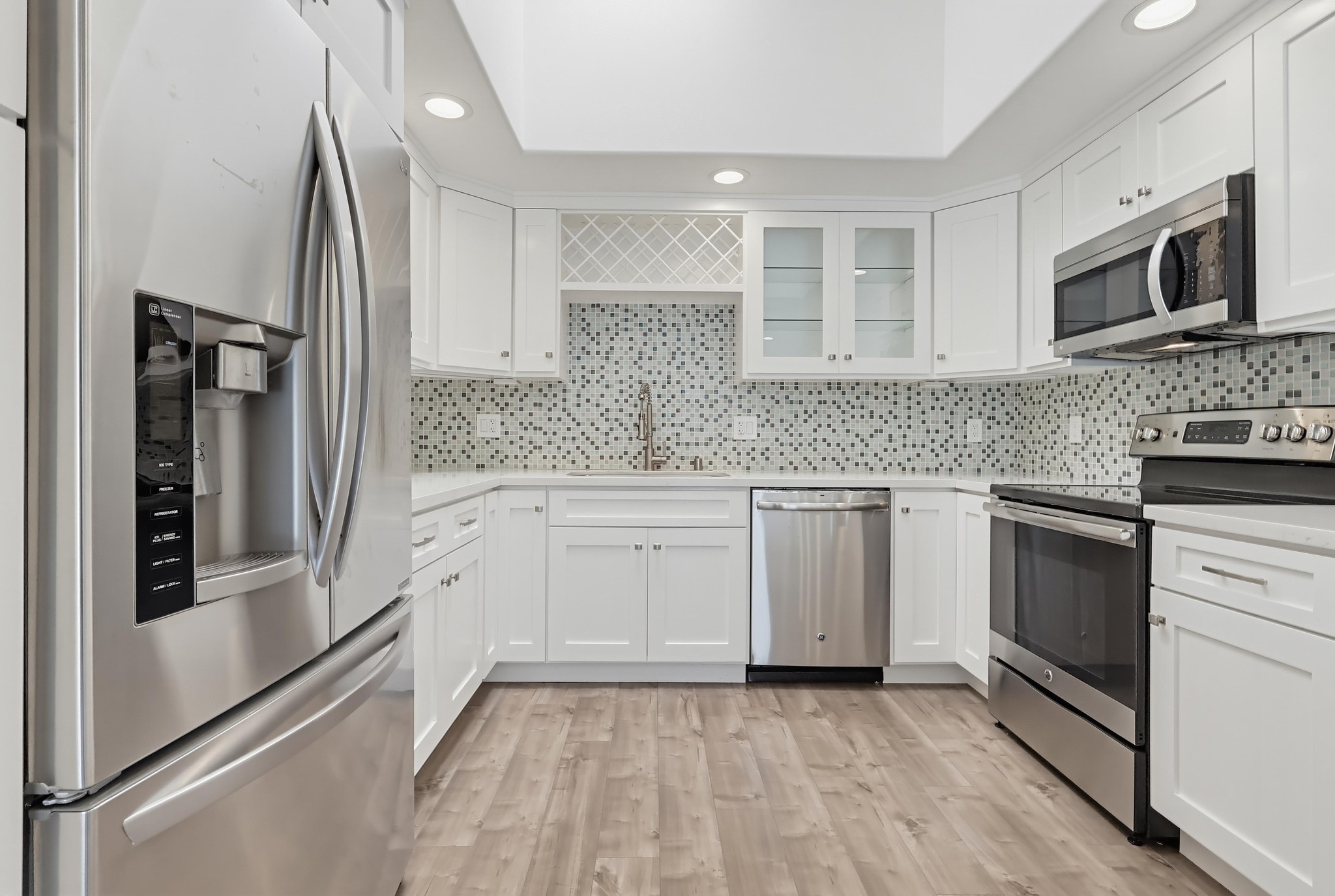 Virtual tour photo 25 of 52 for 1381 Monterey Rd #62a