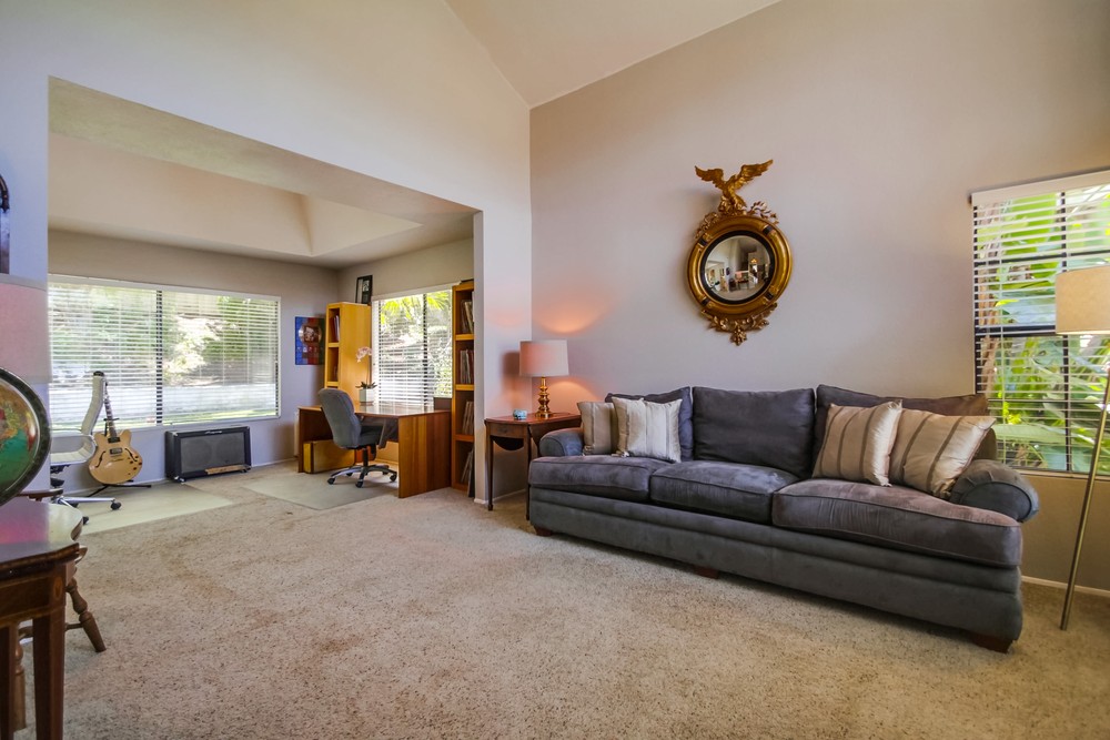 Virtual tour photo 9 of 49 for 13815 Corte Ganso
