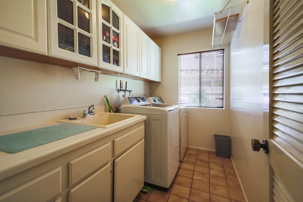 Virtual tour photo 38 of 49 for 13815 Corte Ganso