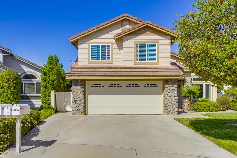 Virtual tour photo 4 of 51 for 13816 Corte Ganso