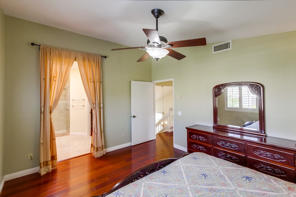 Virtual tour photo 27 of 51 for 13816 Corte Ganso