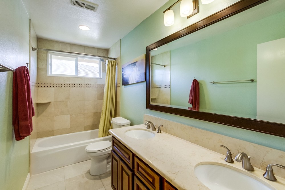 Virtual tour photo 38 of 51 for 13816 Corte Ganso