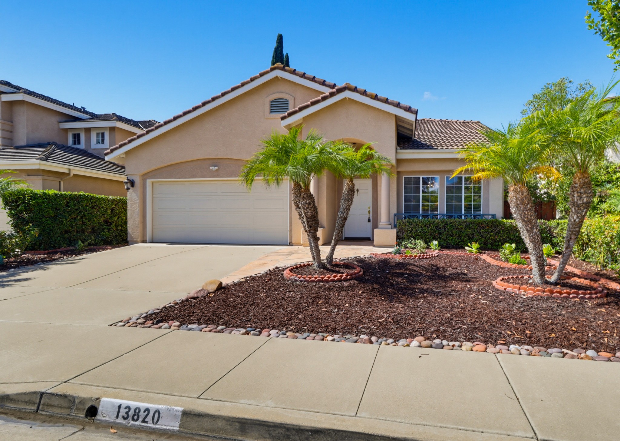 Virtual tour photo 4 of 48 for 13820 Etude Rd