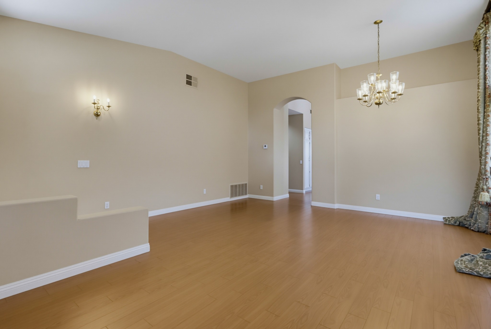 Virtual tour photo 7 of 48 for 13820 Etude Rd