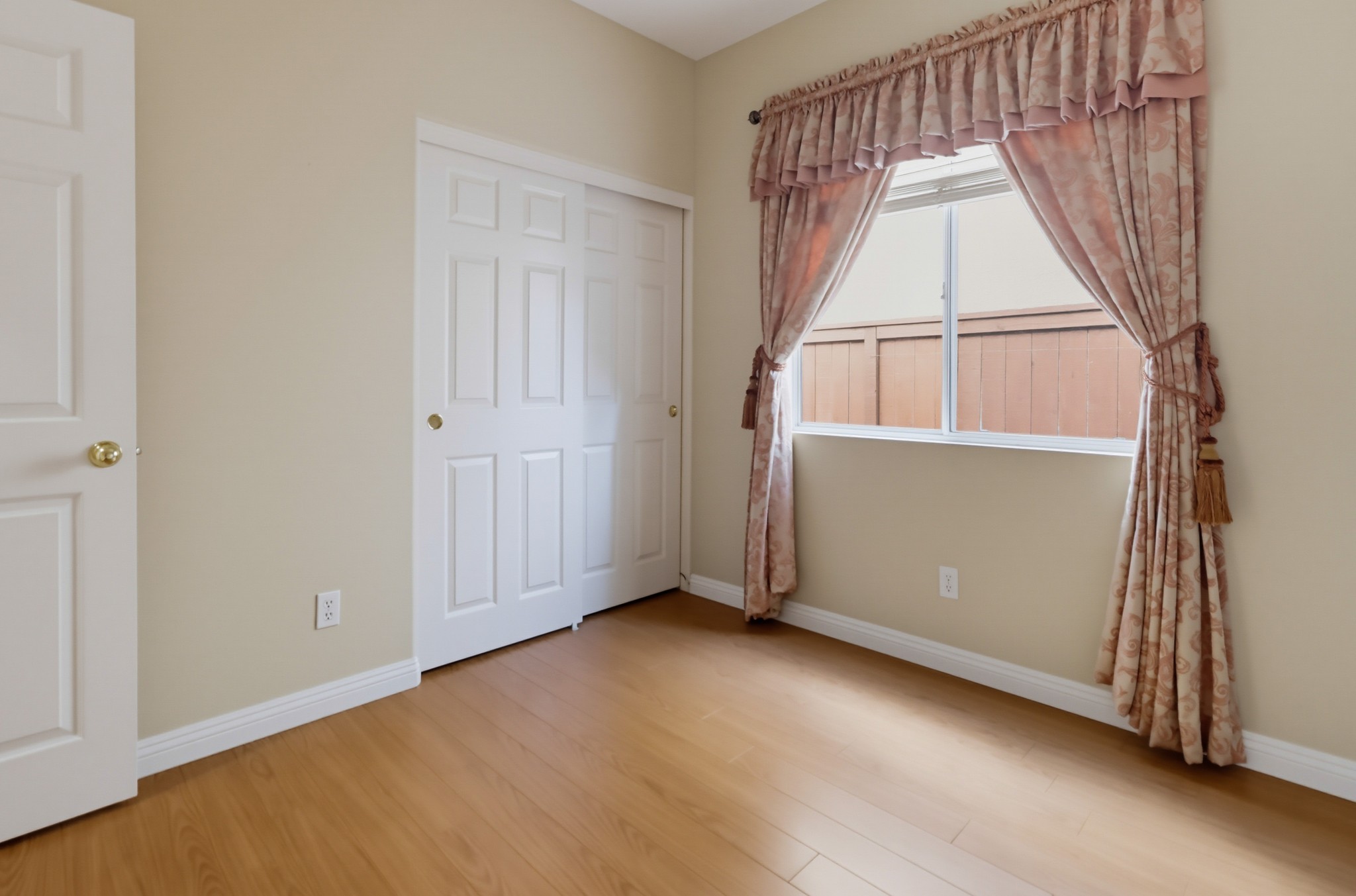Virtual tour photo 33 of 48 for 13820 Etude Rd