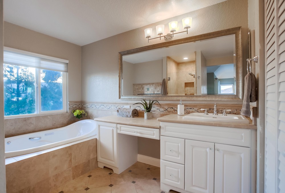 Virtual tour photo 46 of 105 for 13820 Royal Dornoch Square