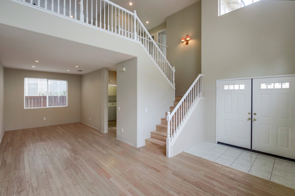 Virtual tour photo 6 of 46 for 13825 Fontanelle Pl