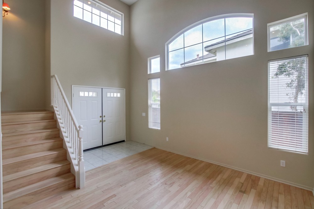 Virtual tour photo 7 of 46 for 13825 Fontanelle Pl