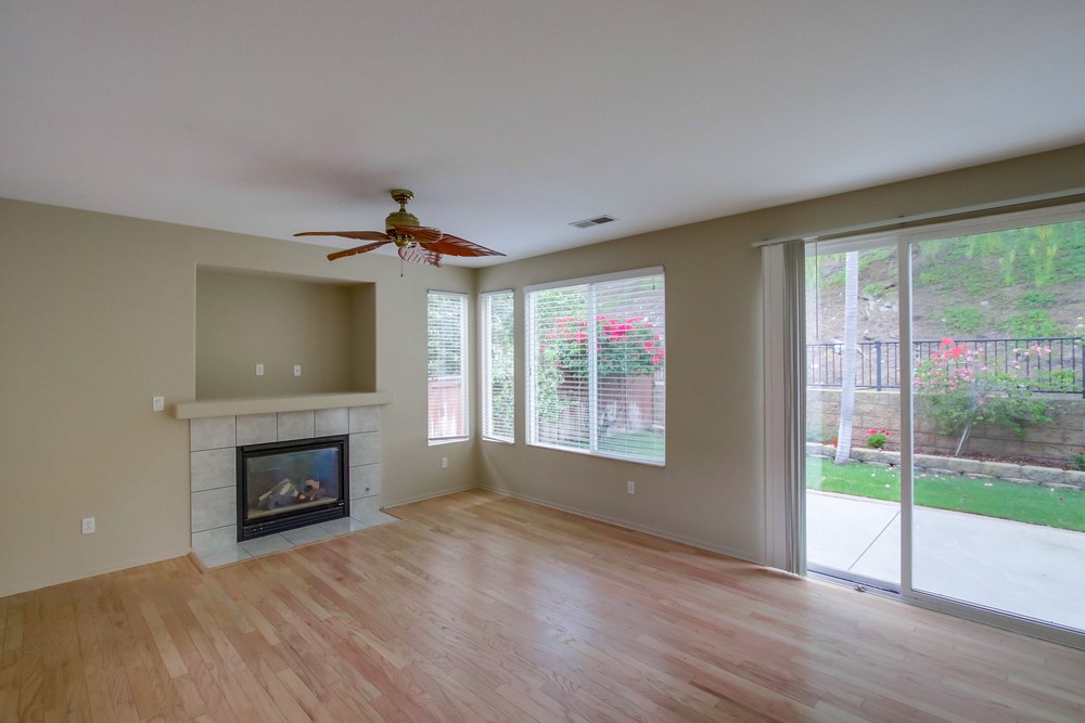 Virtual tour photo 10 of 46 for 13825 Fontanelle Pl