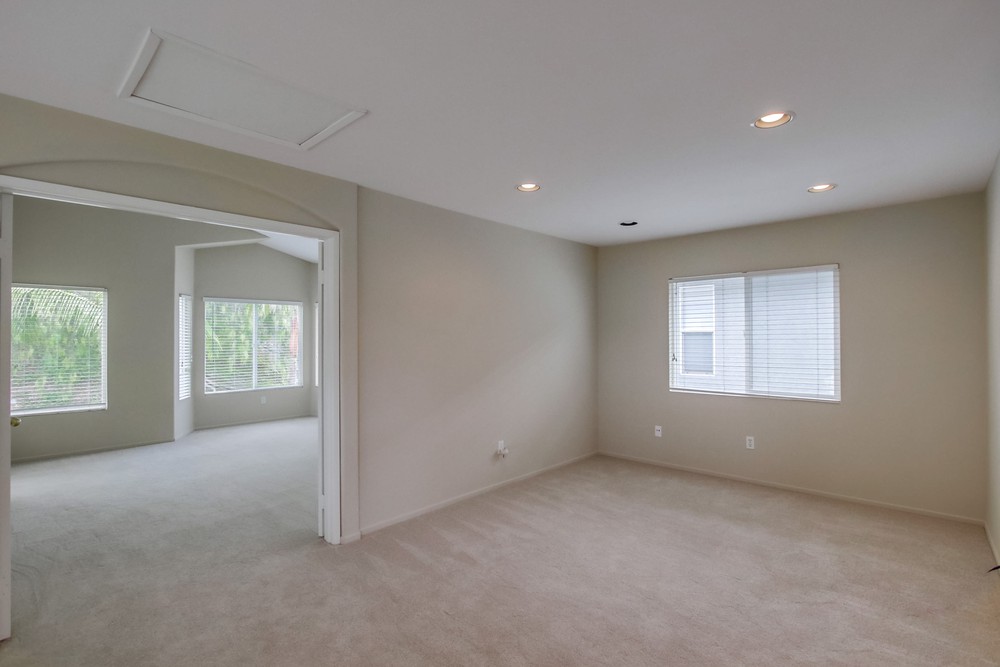 Virtual tour photo 20 of 46 for 13825 Fontanelle Pl