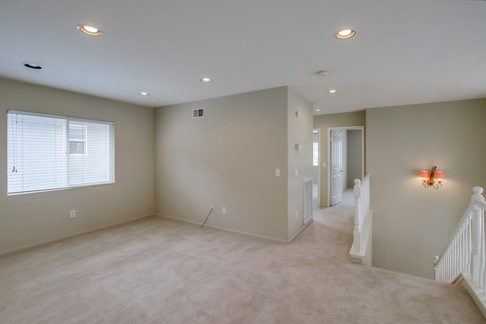 Virtual tour photo 21 of 46 for 13825 Fontanelle Pl
