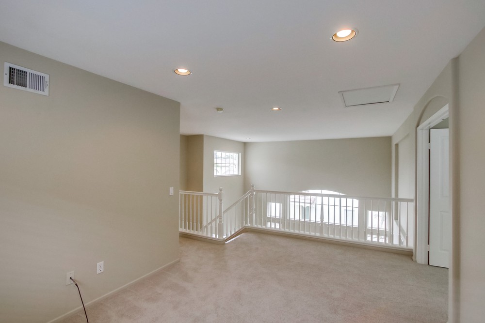 Virtual tour photo 22 of 46 for 13825 Fontanelle Pl