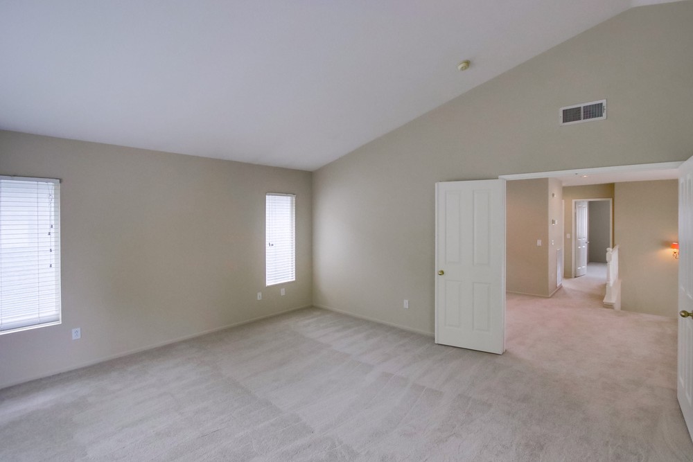 Virtual tour photo 26 of 46 for 13825 Fontanelle Pl