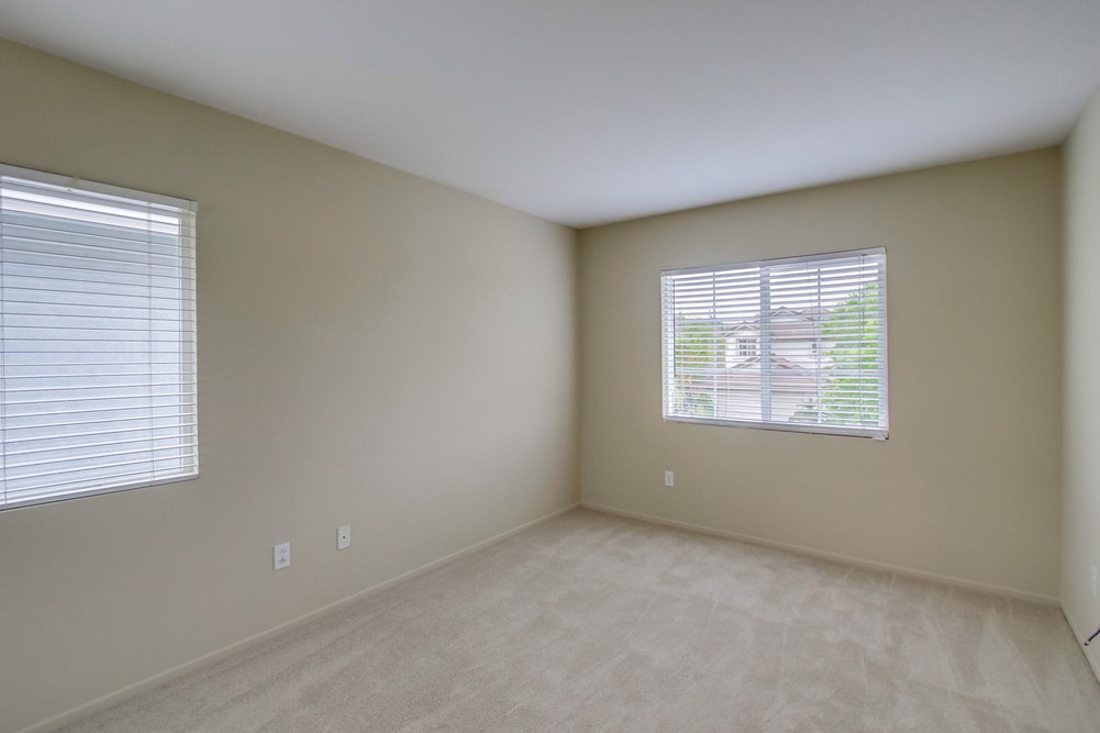 Virtual tour photo 31 of 46 for 13825 Fontanelle Pl