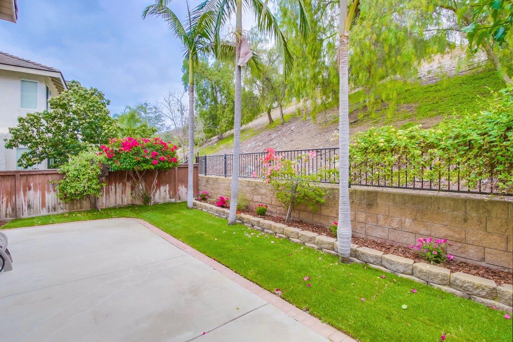 Virtual tour photo 45 of 46 for 13825 Fontanelle Pl