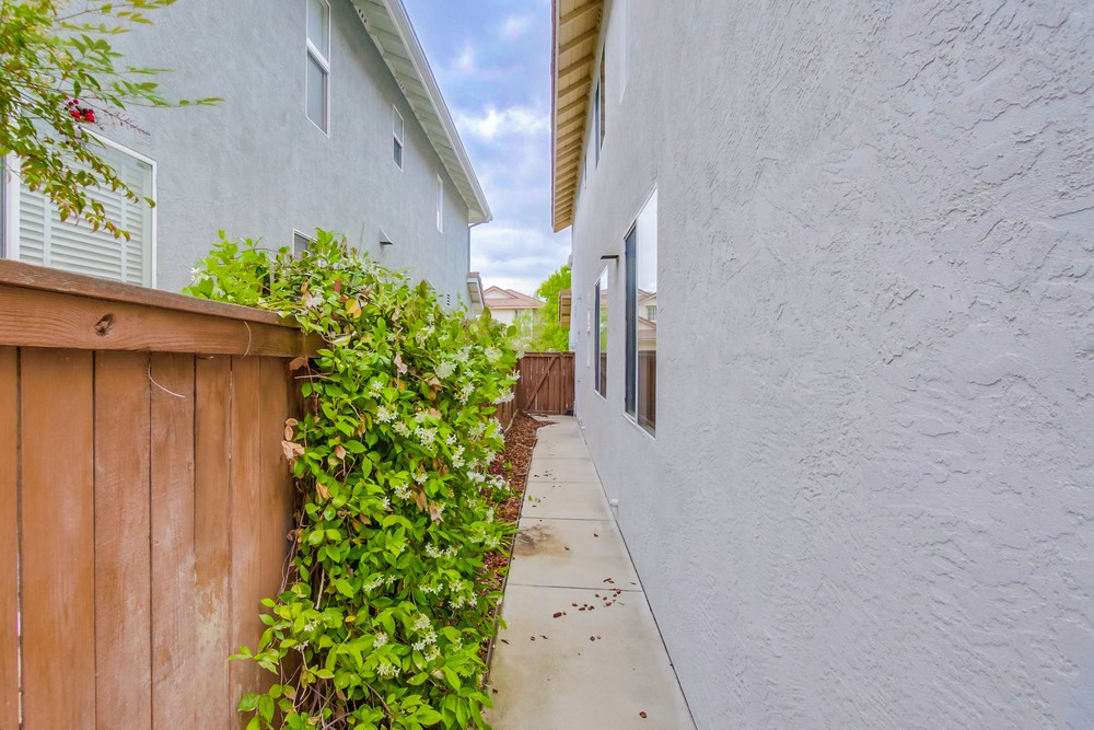 Virtual tour photo 46 of 46 for 13825 Fontanelle Pl