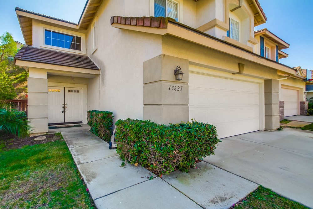 Virtual tour photo 5 of 56 for 13825 Fontanelle Pl
