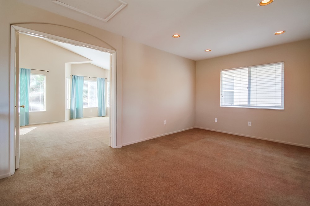 Virtual tour photo 31 of 56 for 13825 Fontanelle Pl