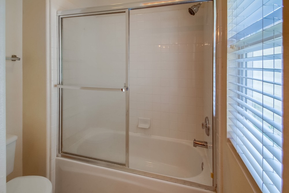Virtual tour photo 48 of 56 for 13825 Fontanelle Pl