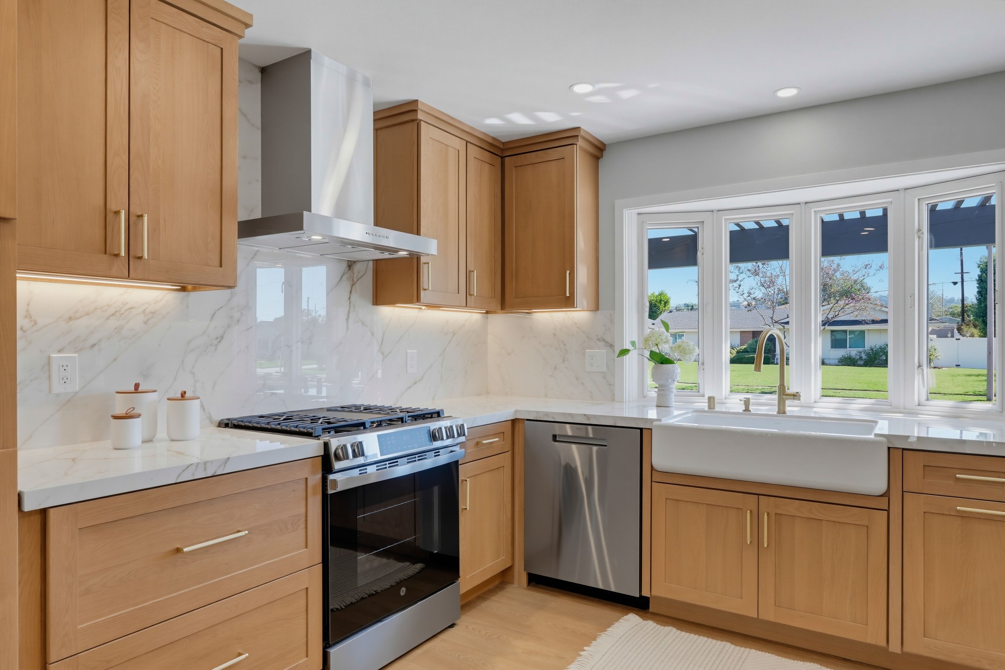 Virtual tour photo 1 of 26 for 13851 Gimbert Ln
