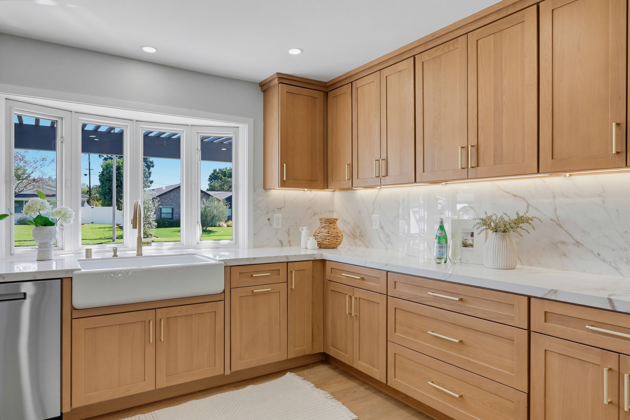 Virtual tour photo 3 of 26 for 13851 Gimbert Ln