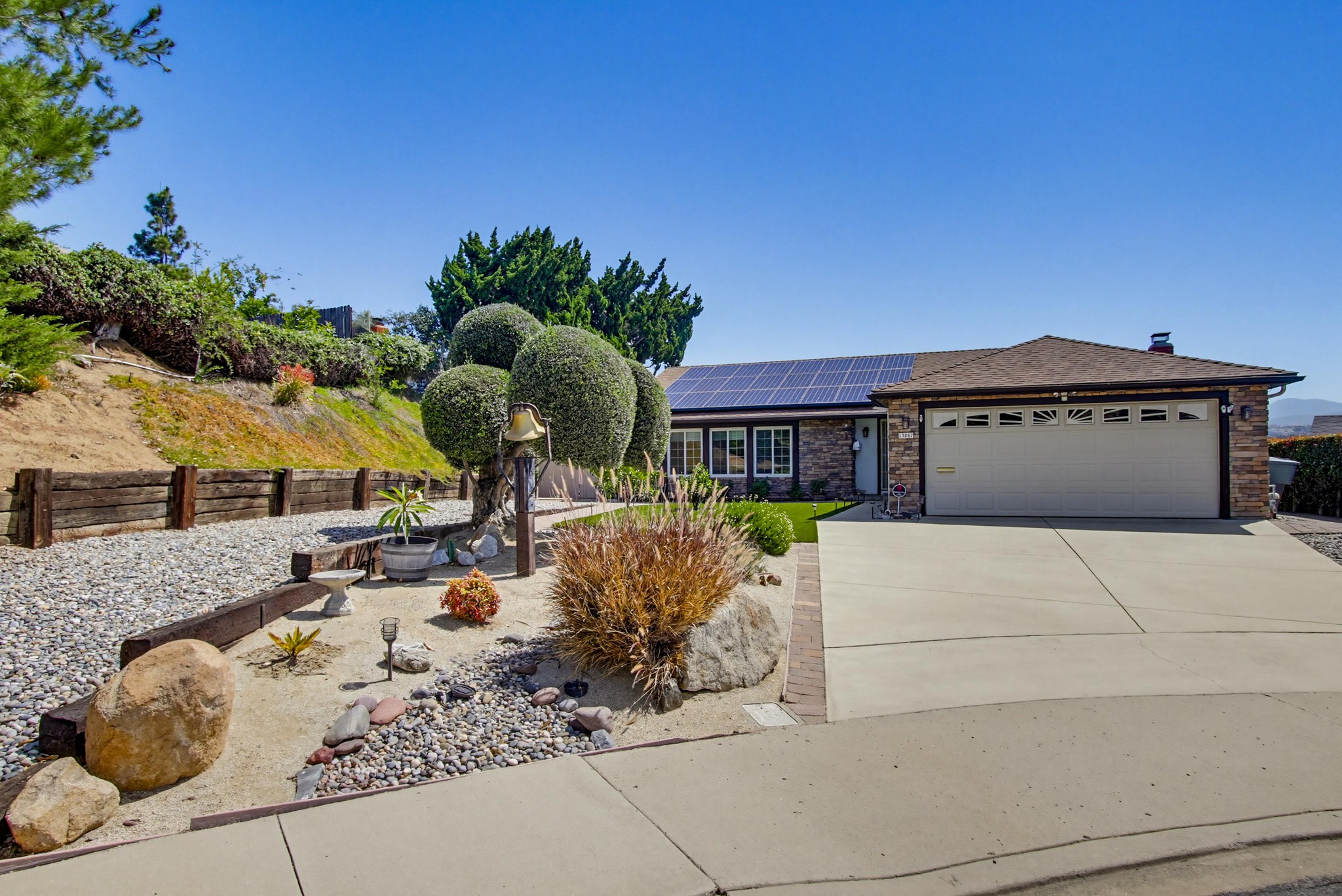 Virtual tour photo 3 of 59 for 13857 Olive Park Pl