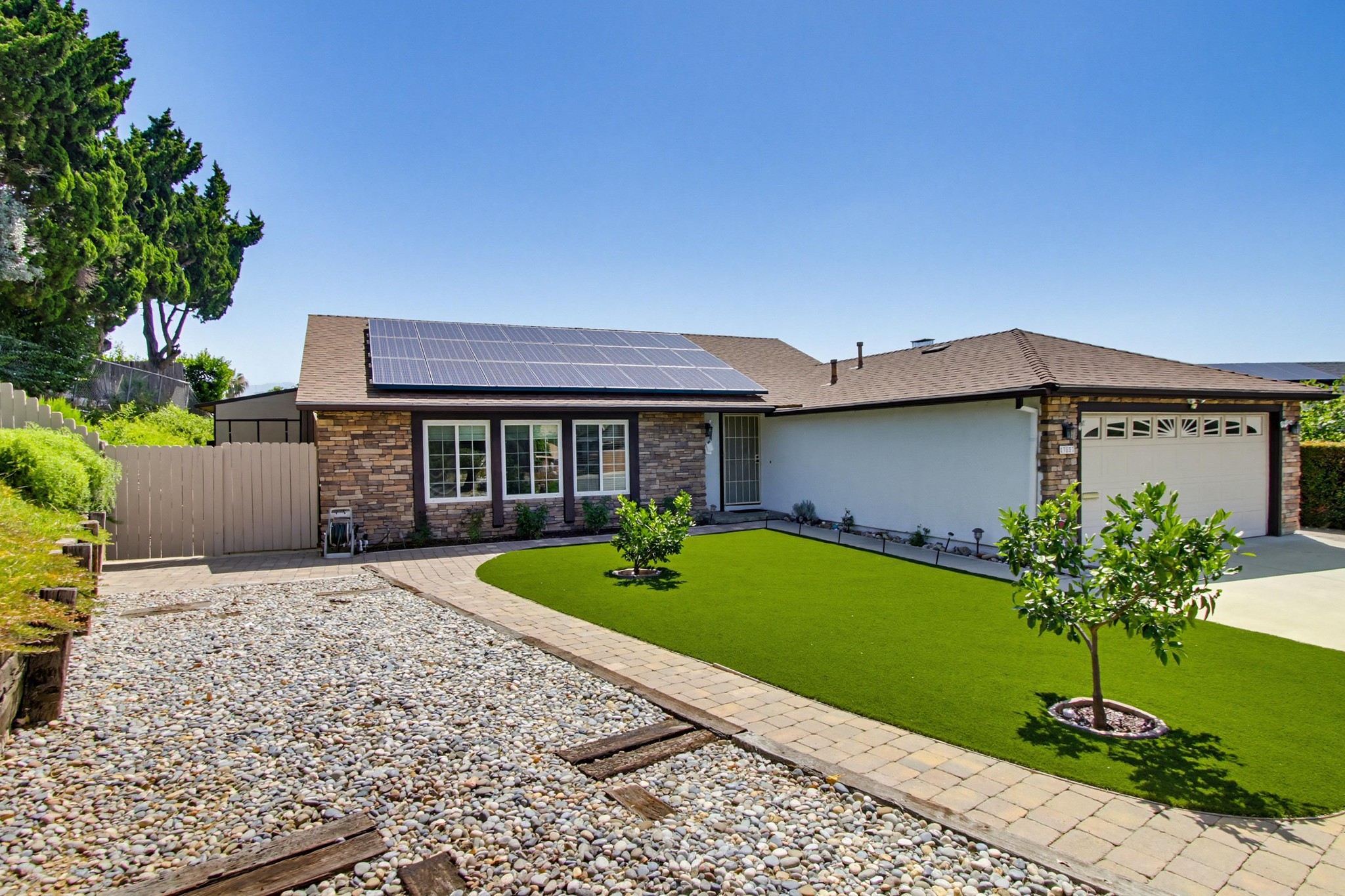 Virtual tour photo 7 of 59 for 13857 Olive Park Pl