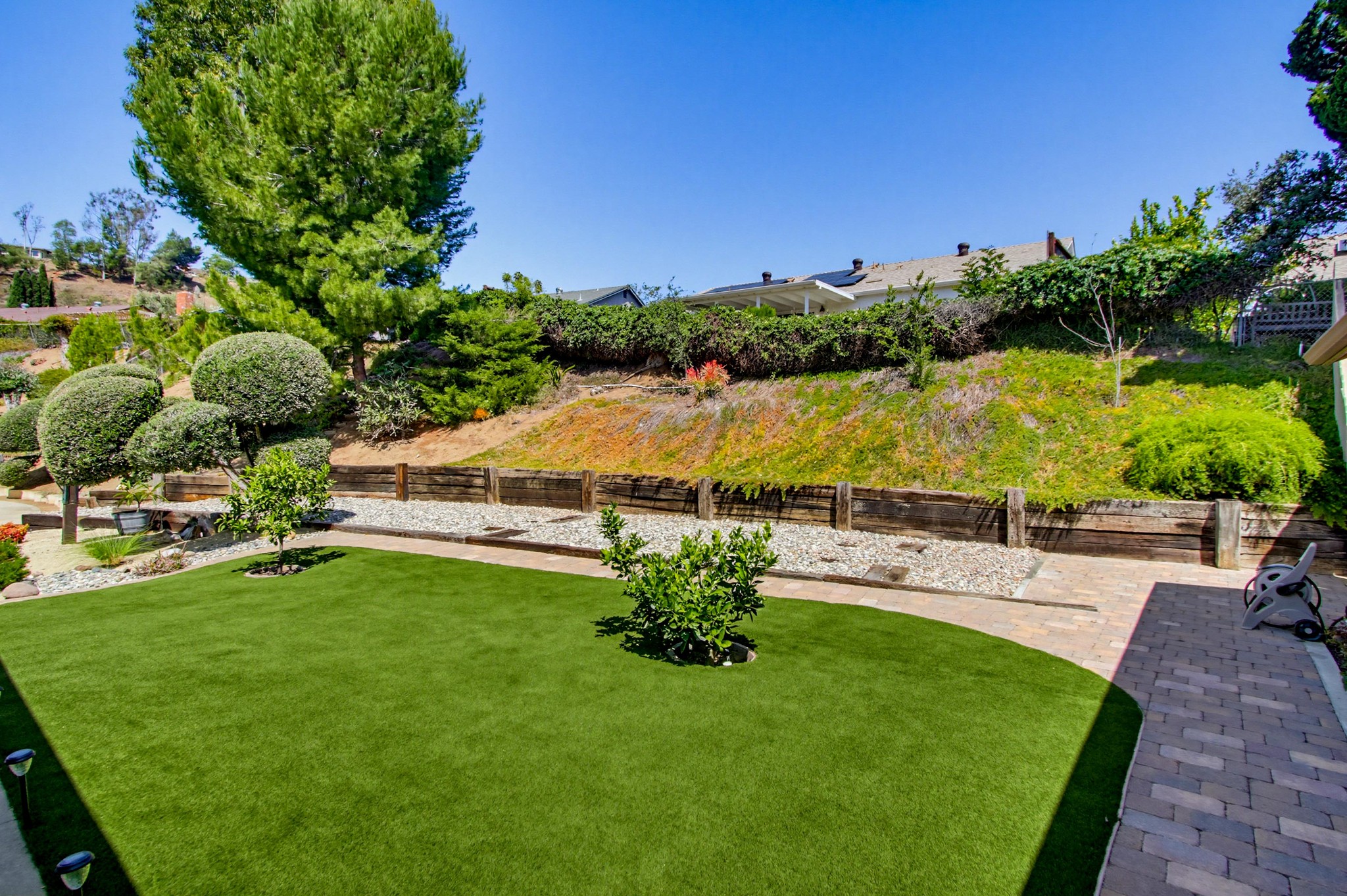 Virtual tour photo 8 of 59 for 13857 Olive Park Pl