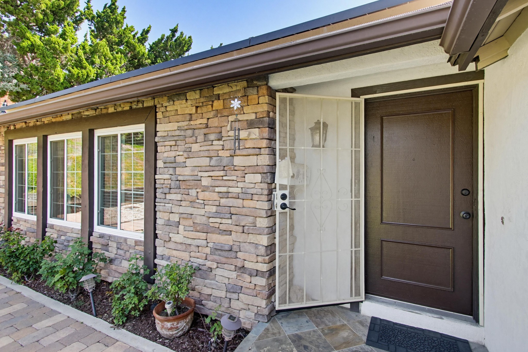Virtual tour photo 9 of 59 for 13857 Olive Park Pl