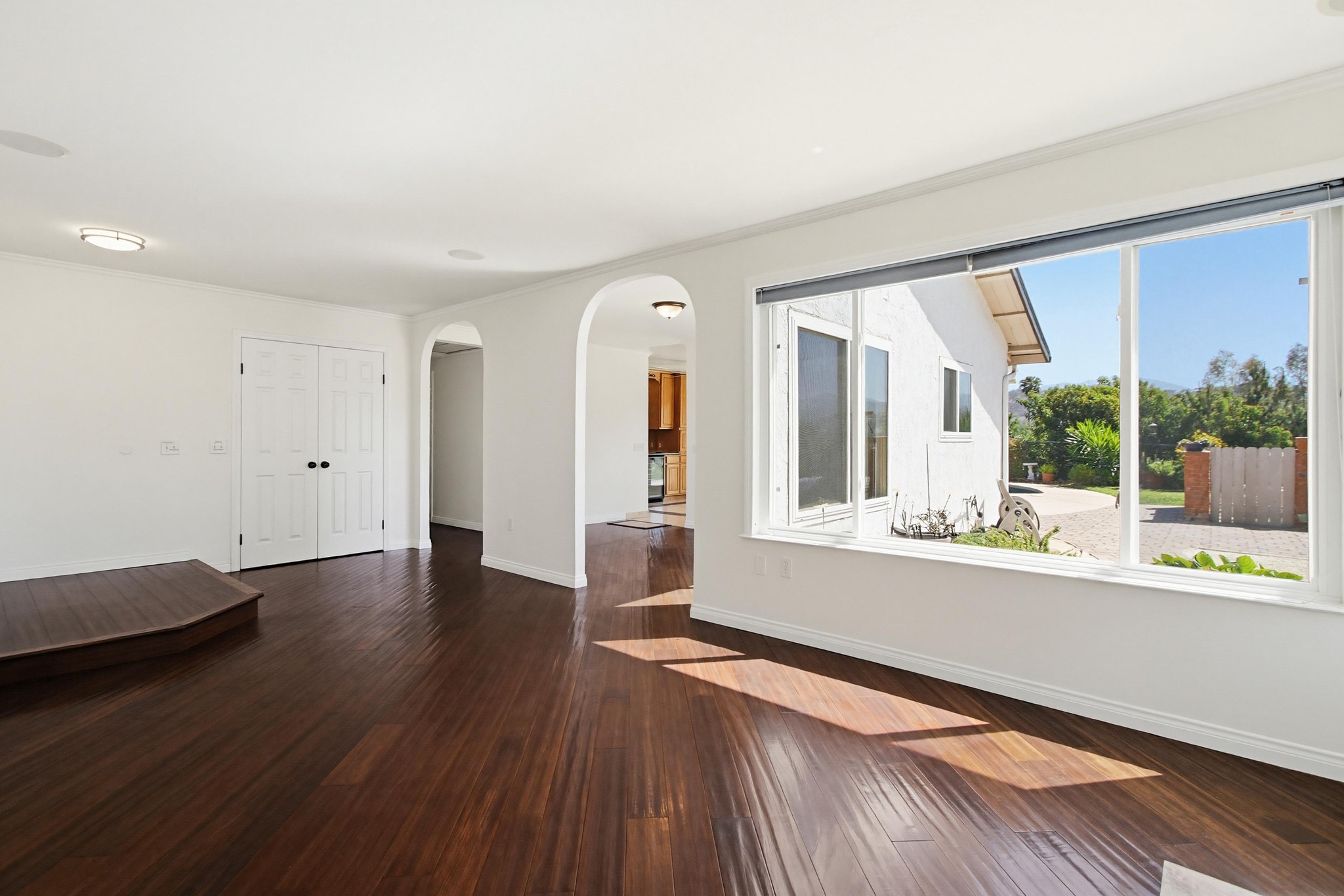 Virtual tour photo 14 of 59 for 13857 Olive Park Pl