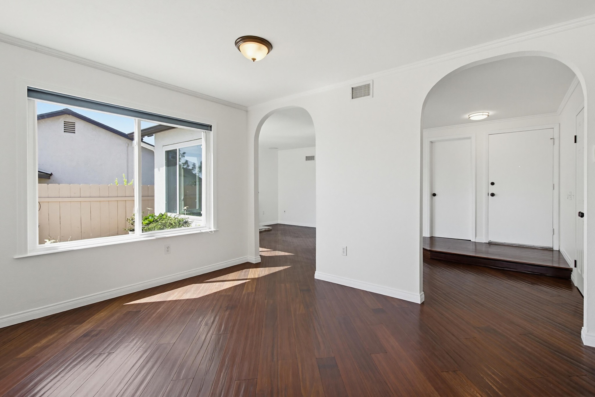 Virtual tour photo 17 of 59 for 13857 Olive Park Pl